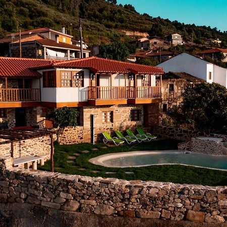 Ferienwohnung Casa Da Mae - Izei Chaves Exterior foto